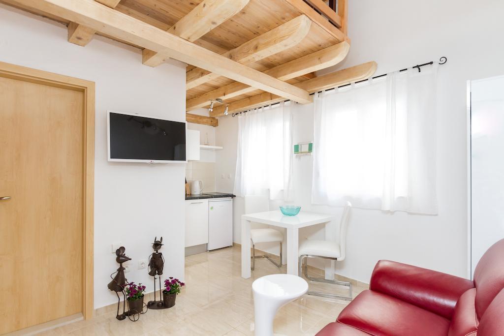 Apartments Vica 시베니크 객실 사진