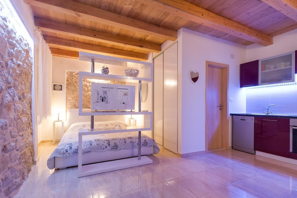 Apartments Vica 시베니크 객실 사진